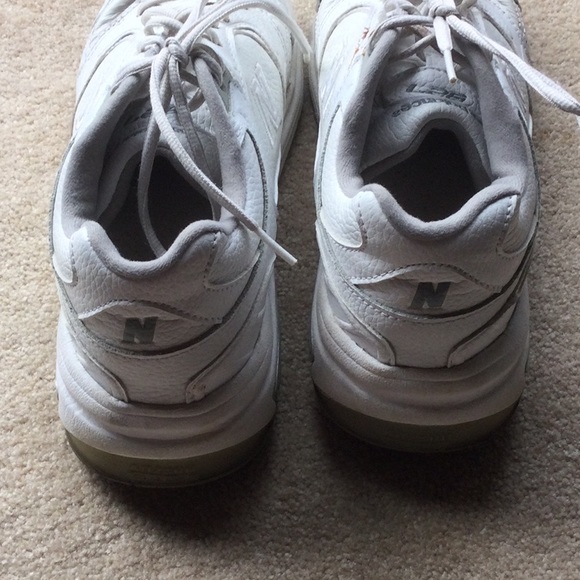 New Balance 927 walking sneaker - Picture 4 of 7